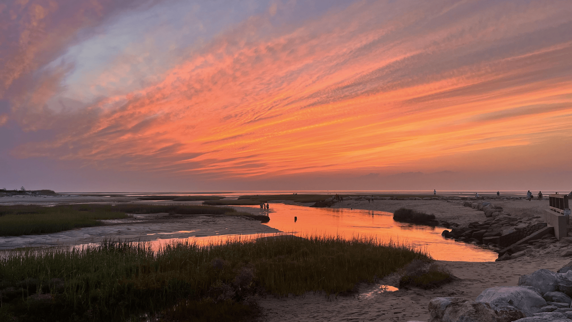 Breakwater Beach, Brewster
