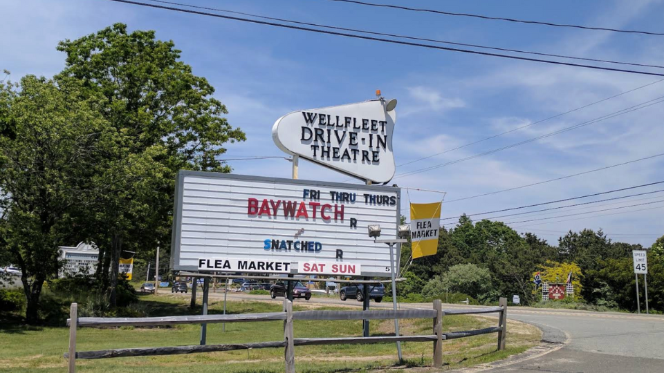 Drive-in Movies Theatres