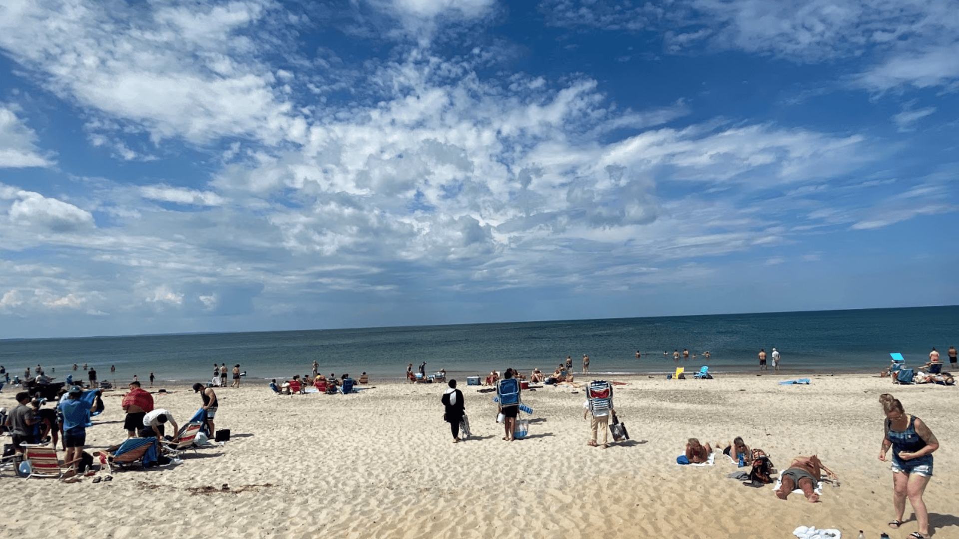 Facilities and Activities to Enjoy at Sandy Neck Beach