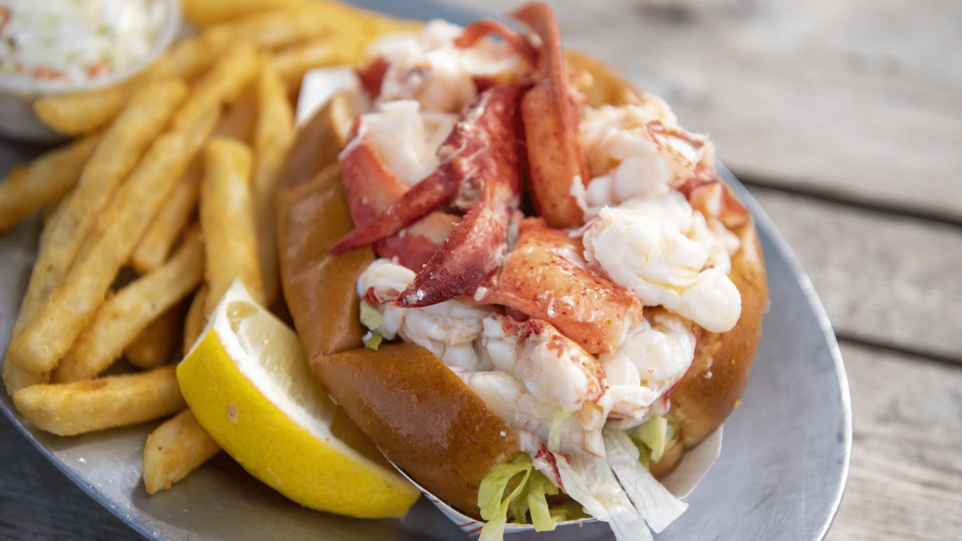 seafood-at-chatham-pier-fish-market